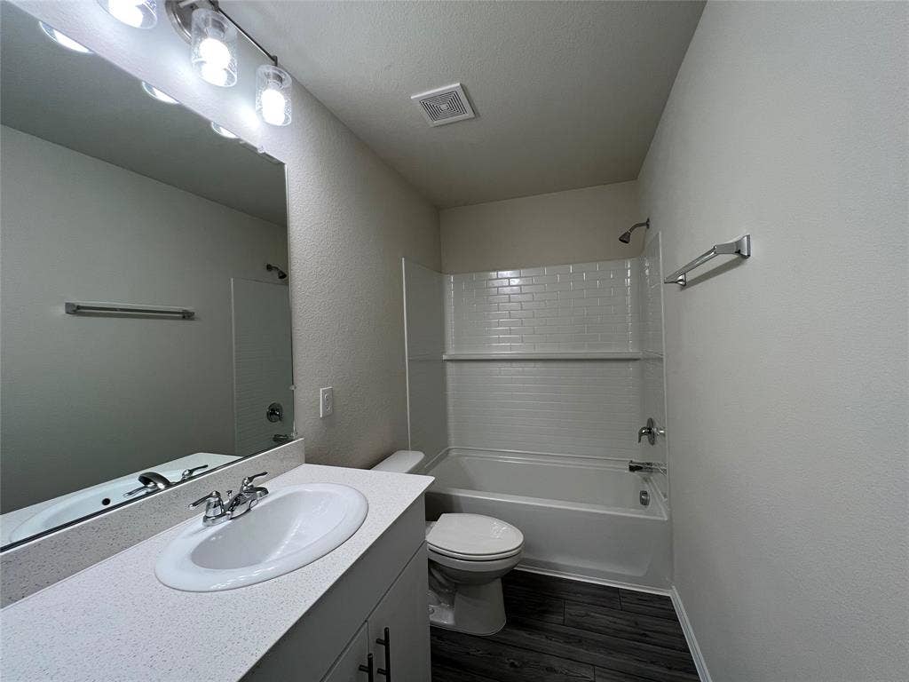 16013 Crews Avenue, Haslet, TX 76052