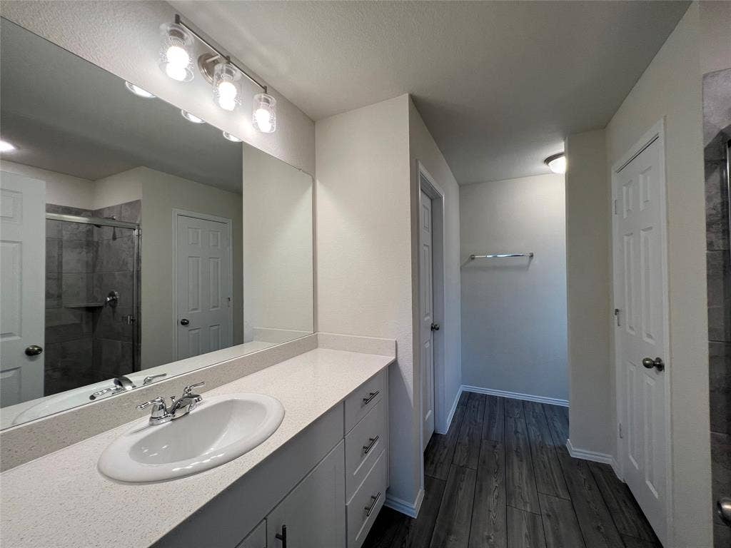 16013 Crews Avenue, Haslet, TX 76052