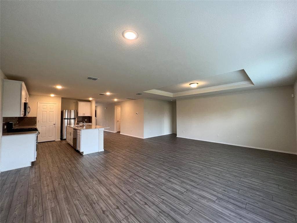 16013 Crews Avenue, Haslet, TX 76052