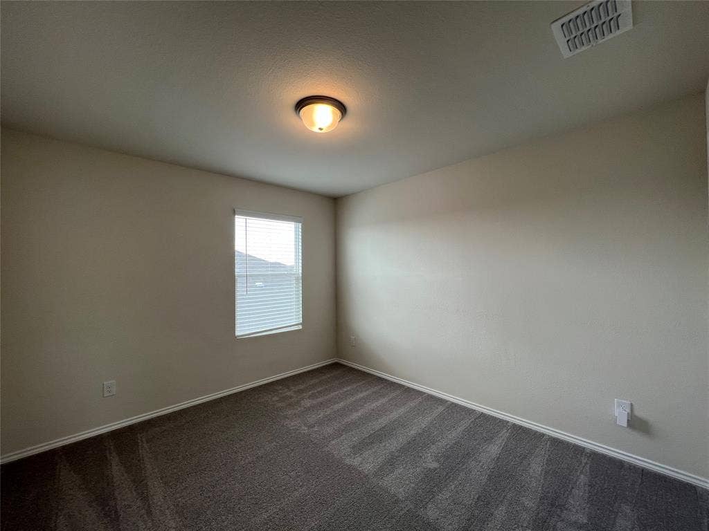 16013 Crews Avenue, Haslet, TX 76052