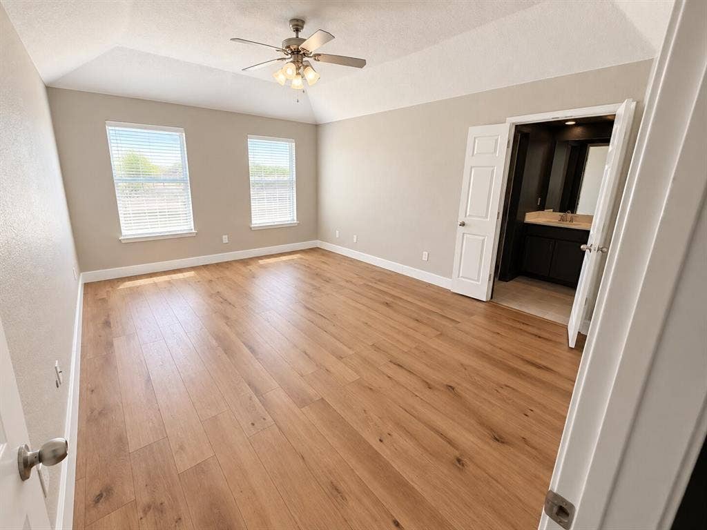 1334 Yukon Drive, Midlothian, TX 76065 1334 Yukon Drive, Midlothian, TX 76065