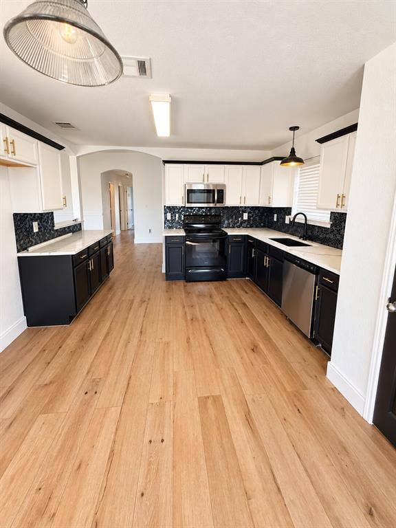 1334 Yukon Drive, Midlothian, TX 76065 1334 Yukon Drive, Midlothian, TX 76065