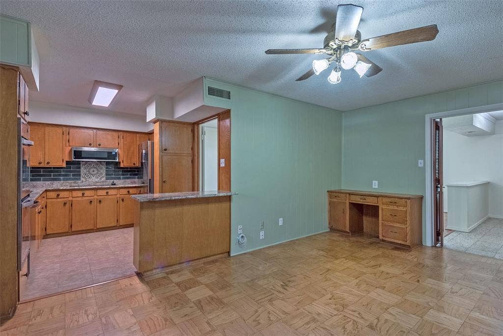 4709 Skillman Street, #B, Dallas, TX 75206 4709 Skillman Street, #B, Dallas, TX 75206