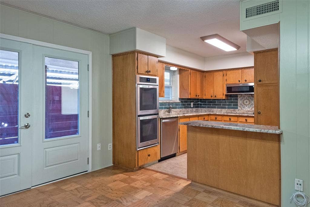 4709 Skillman Street, #B, Dallas, TX 75206 4709 Skillman Street, #B, Dallas, TX 75206