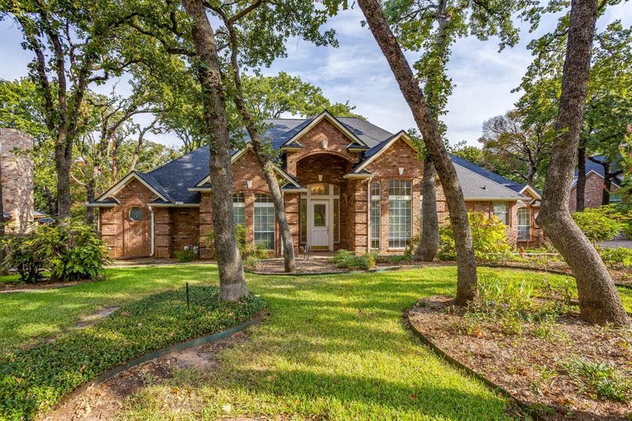 Property photo for 3068 High Ridge Drive, Grapevine, TX