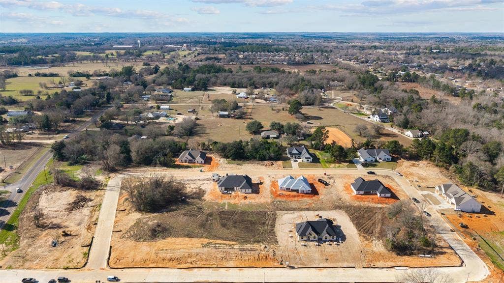 17154 Woodcrest Circle, Lindale, TX 75771 Additional content