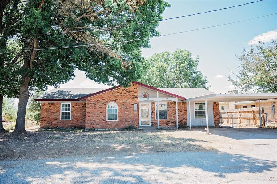 Property photo for 1102 Conner, Eastland, TX