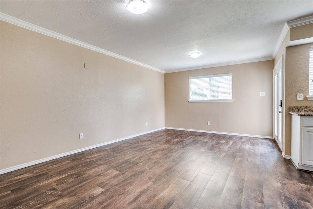 1410 Thackery Drive, Arlington, TX 76018 1410 Thackery Drive, Arlington, TX 76018