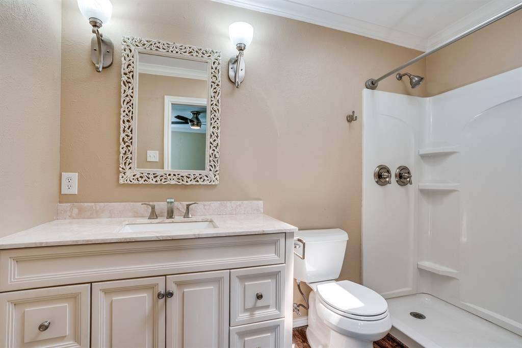 1410 Thackery Drive, Arlington, TX 76018 1410 Thackery Drive, Arlington, TX 76018