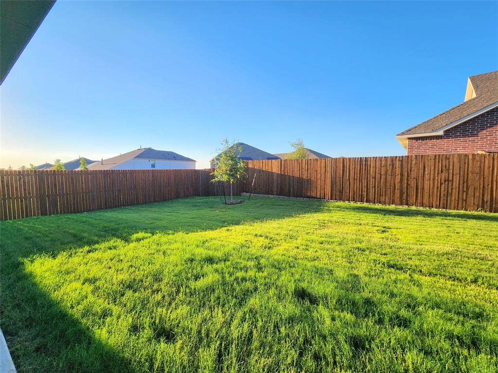 1202 Smoketree Lane, Princeton, TX 75407 1202 Smoketree Lane, Princeton, TX 75407