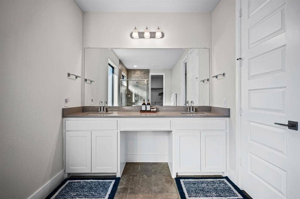 808 War Admiral Drive, Rowlett, TX 75088 808 War Admiral Drive, Rowlett, TX 75088