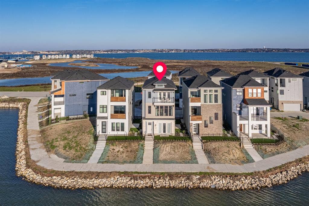 808 War Admiral Drive, Rowlett, TX 75088 808 War Admiral Drive, Rowlett, TX 75088