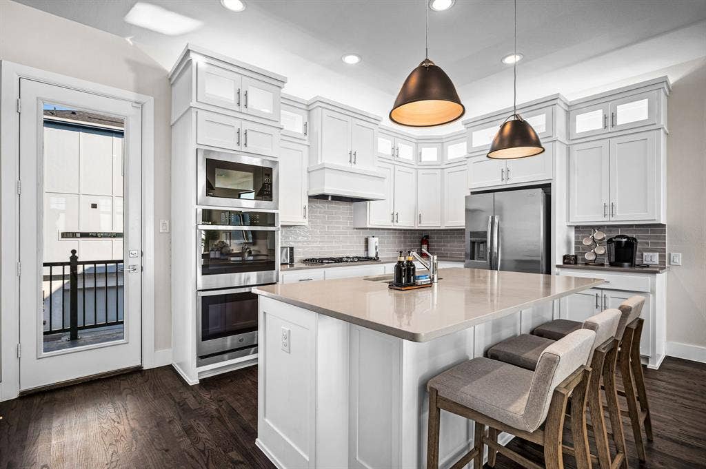808 War Admiral Drive, Rowlett, TX 75088 808 War Admiral Drive, Rowlett, TX 75088