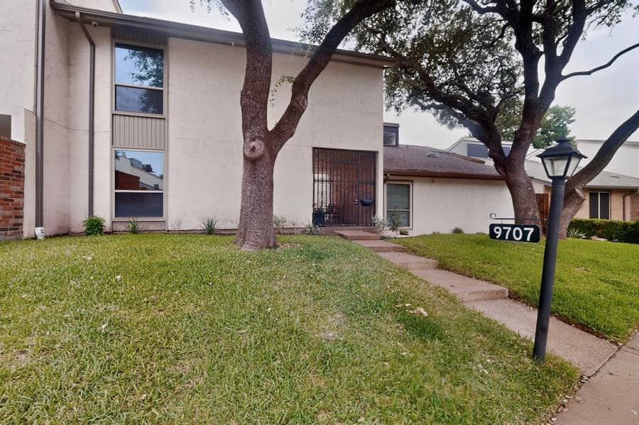 Property photo for 9707 Smokefeather Lane, Dallas, TX