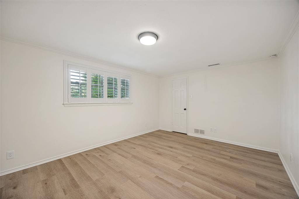 7142 Lakehurst Avenue, Dallas, TX 75230 7142 Lakehurst Avenue, Dallas, TX 75230