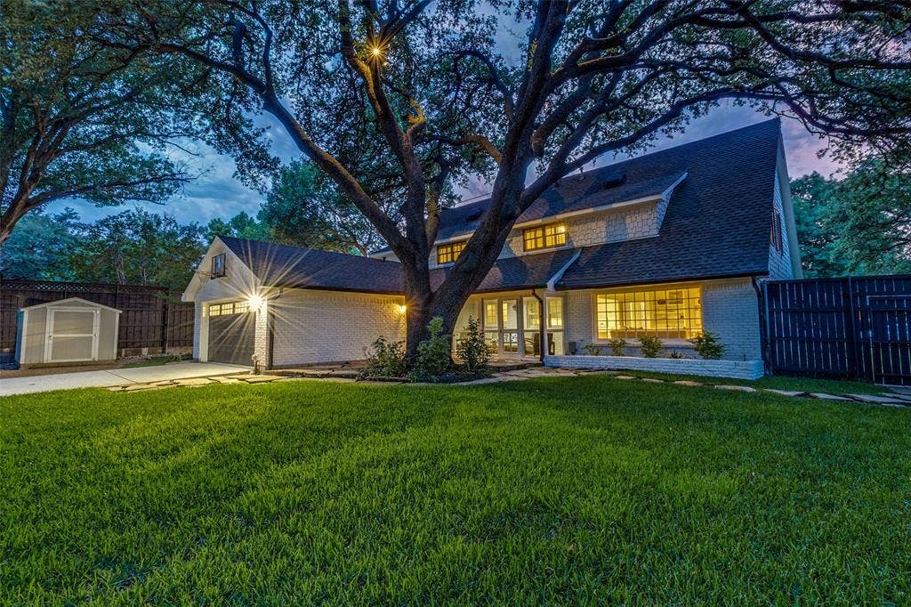 7142 Lakehurst Avenue, Dallas, TX 75230 7142 Lakehurst Avenue, Dallas, TX 75230