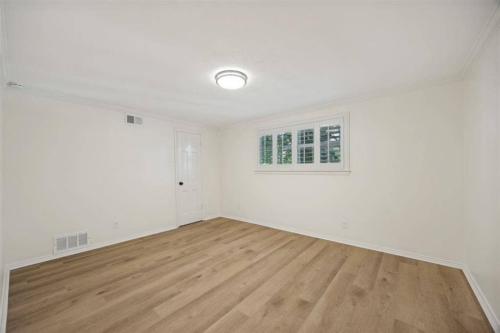 7142 Lakehurst Avenue, Dallas, TX 75230 7142 Lakehurst Avenue, Dallas, TX 75230