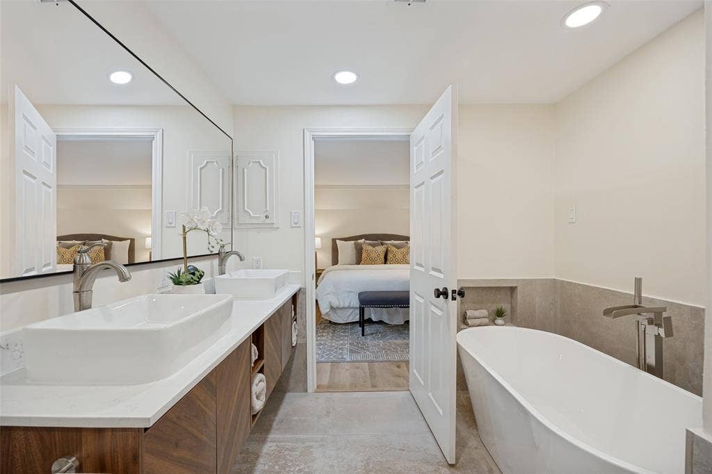 7142 Lakehurst Avenue, Dallas, TX 75230 7142 Lakehurst Avenue, Dallas, TX 75230