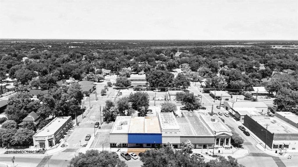 108 W Grove Street, Kaufman, TX 75142