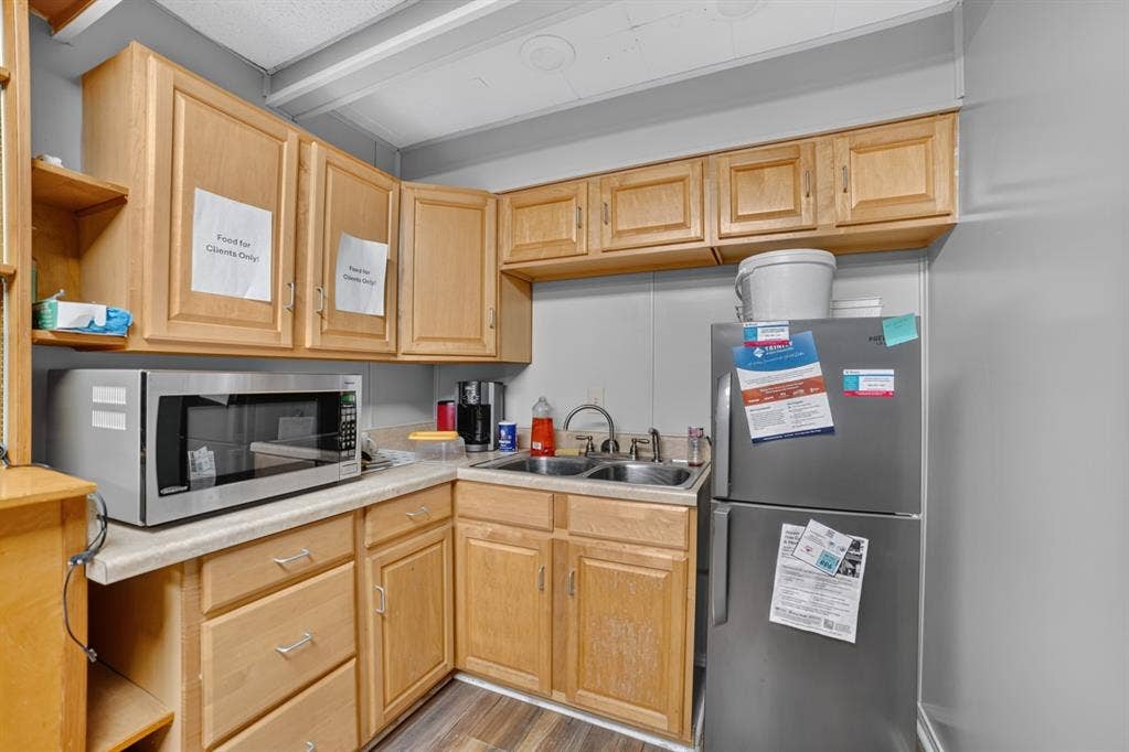 108 W Grove Street, Kaufman, TX 75142