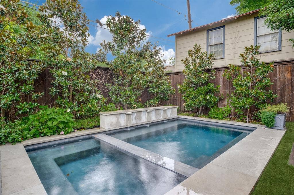 5422 Merrimac Avenue, Dallas, TX 75206 5422 Merrimac Avenue, Dallas, TX 75206