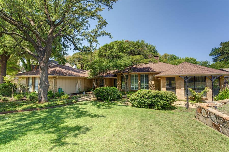 Property photo for 1990 Wind Hill Road, Rockwall, TX