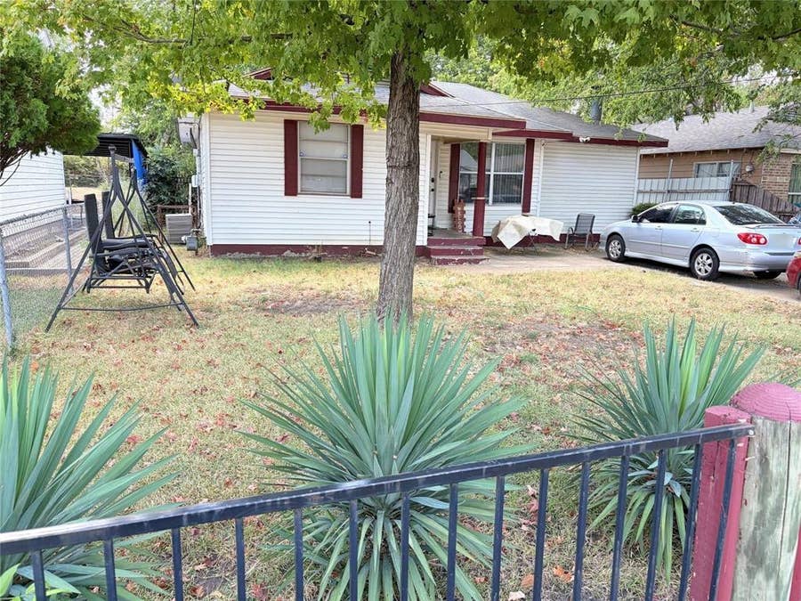 Property photo for 9034 Cardella Avenue, Dallas, TX