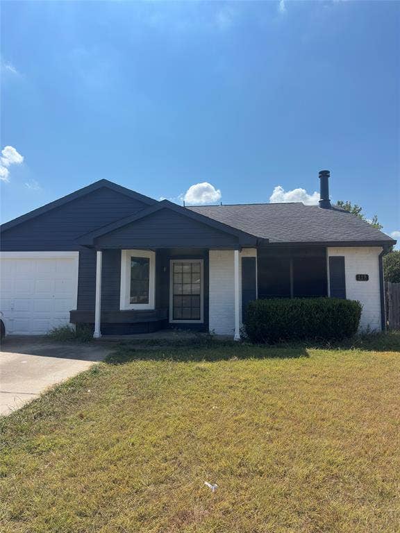 Property photo for 118 London Lane, Glenn Heights, TX