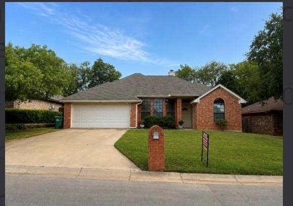 Property photo for 1109 Brittany Drive, Denton, TX