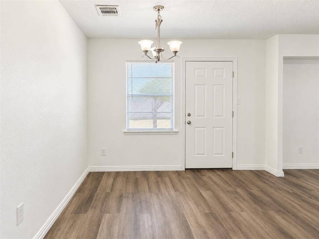 133 Baron Place, Grand Prairie, TX 75051