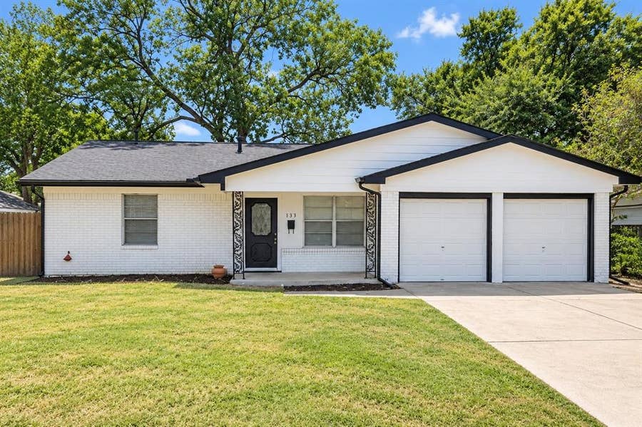 Property photo for 133 Baron Place, Grand Prairie, TX