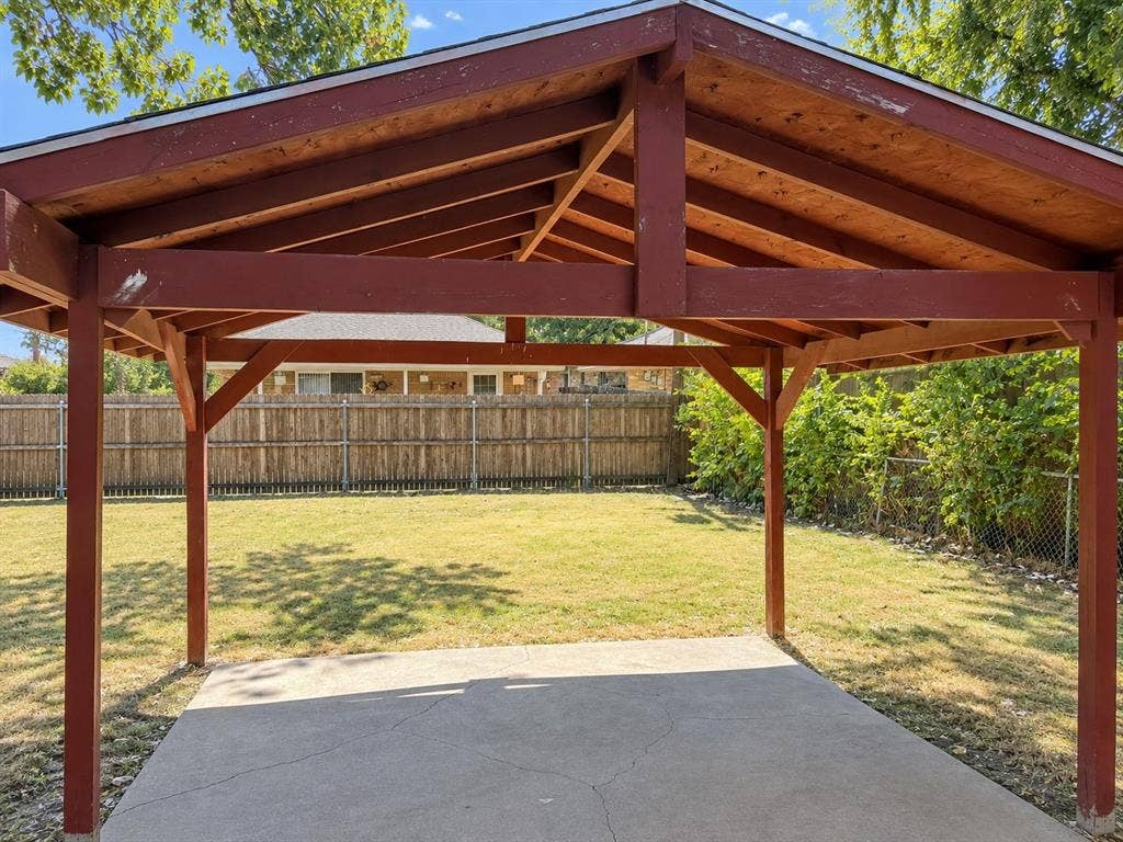 133 Baron Place, Grand Prairie, TX 75051