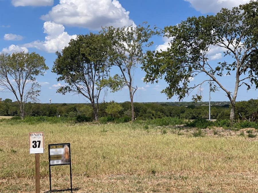 Property photo for Lot 37 Jim Bynum Boulevard, Oak Leaf, TX