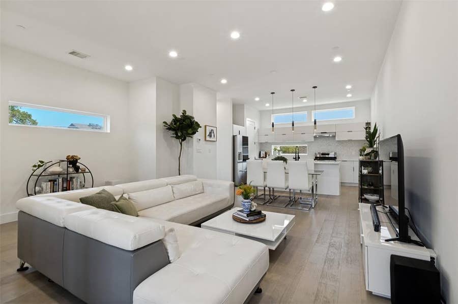Property photo for 145 N Henderson Avenue, #107, Dallas, TX