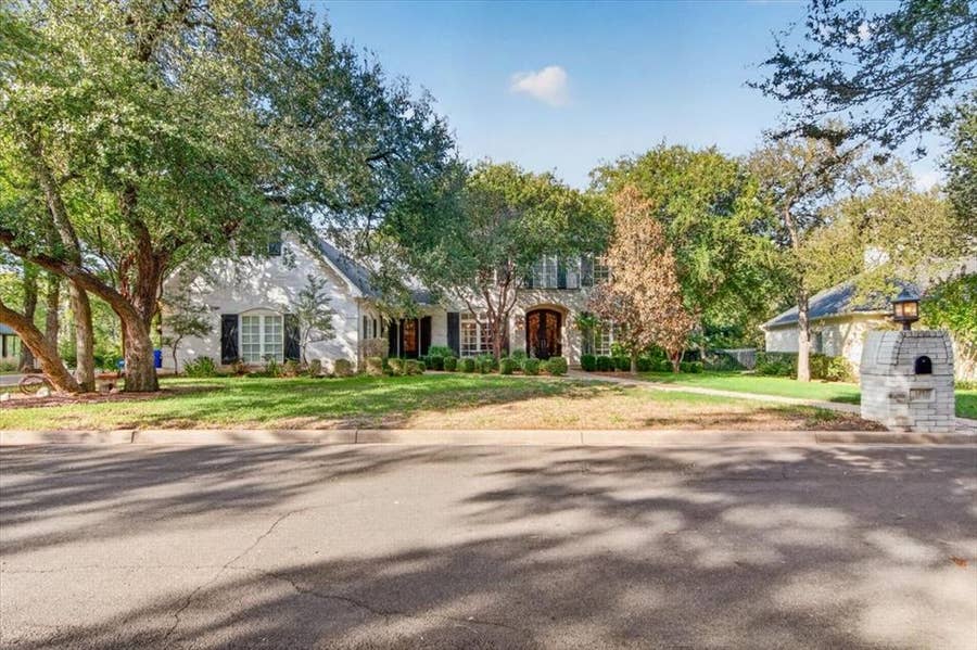 Property photo for 141 Shady Trail, Waco, TX