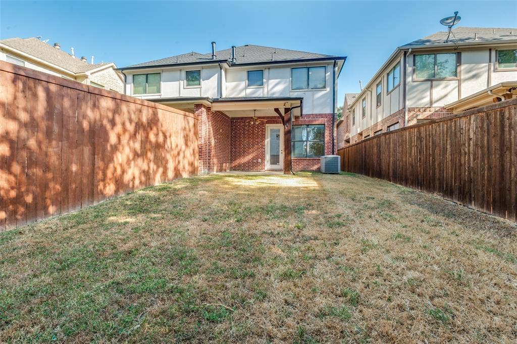 5930 Lewis Street, Dallas, TX 75206