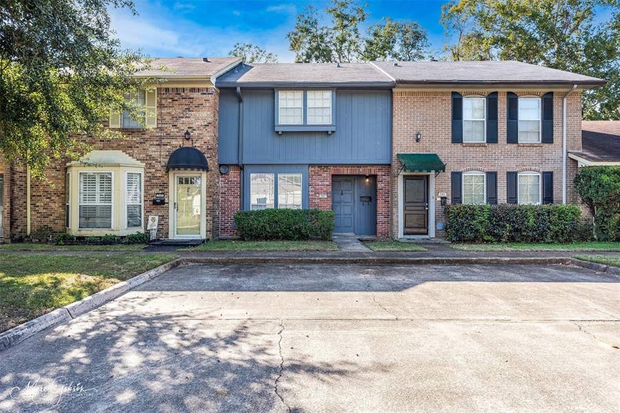 Property photo for 247 E Stephenson Street, Shreveport, LA