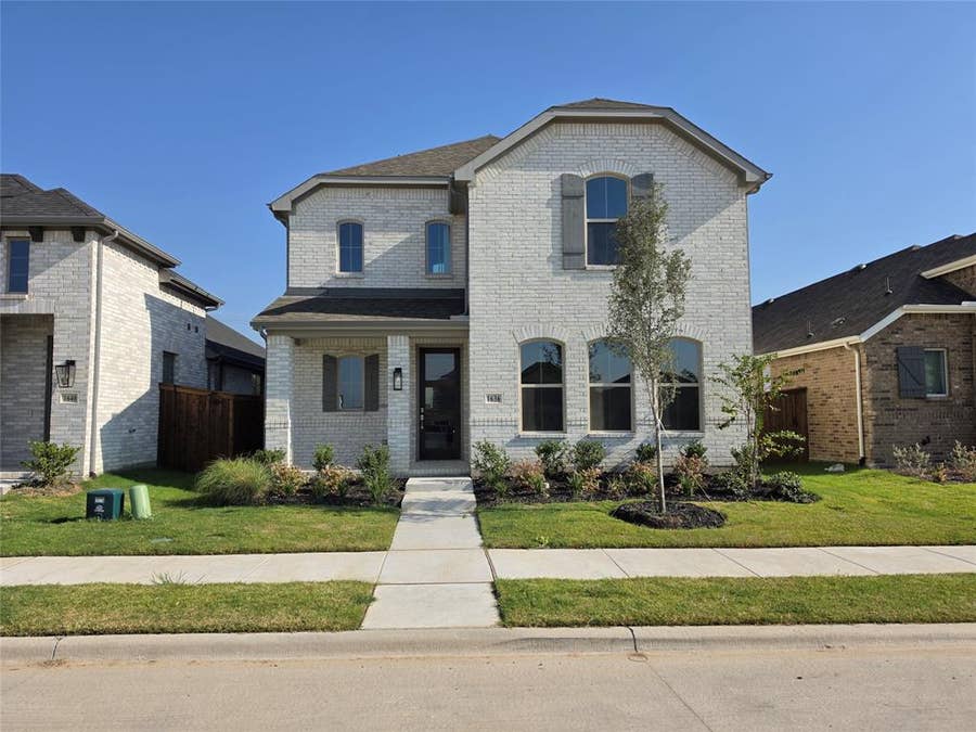 Property photo for 1636 Cornwall Avenue, Fort Worth, TX