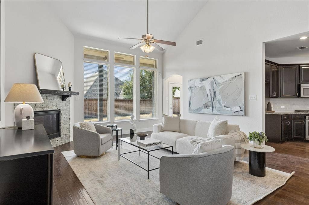 821 Llano Falls Drive, McKinney, TX 75071 821 Llano Falls Drive, McKinney, TX 75071