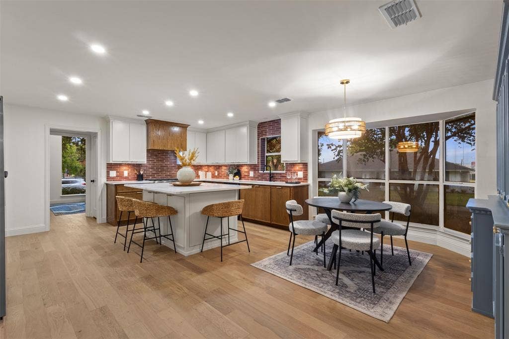 9401 Shady Valley Drive, Dallas, TX 75238 9401 Shady Valley Drive, Dallas, TX 75238