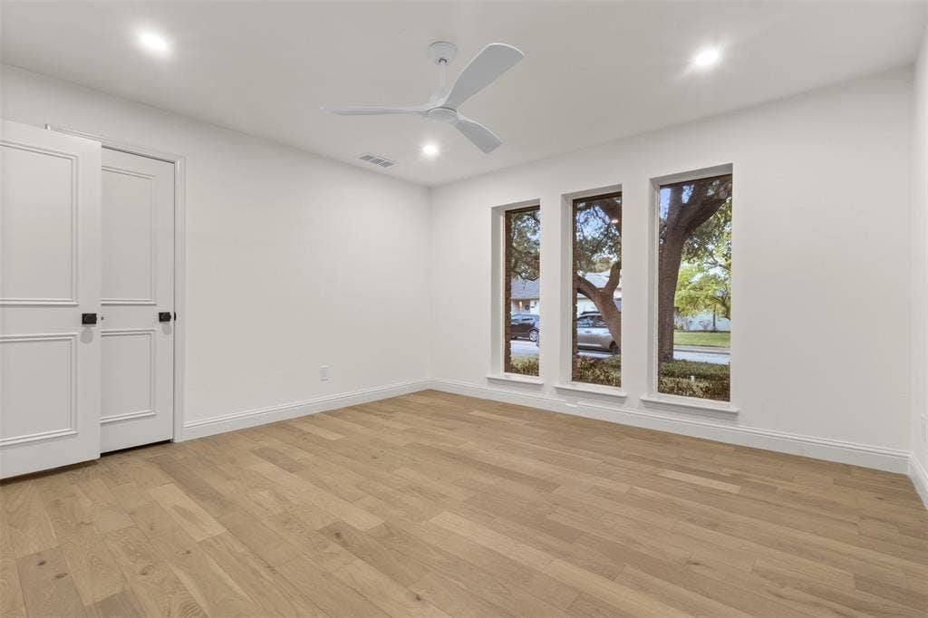 9401 Shady Valley Drive, Dallas, TX 75238 9401 Shady Valley Drive, Dallas, TX 75238