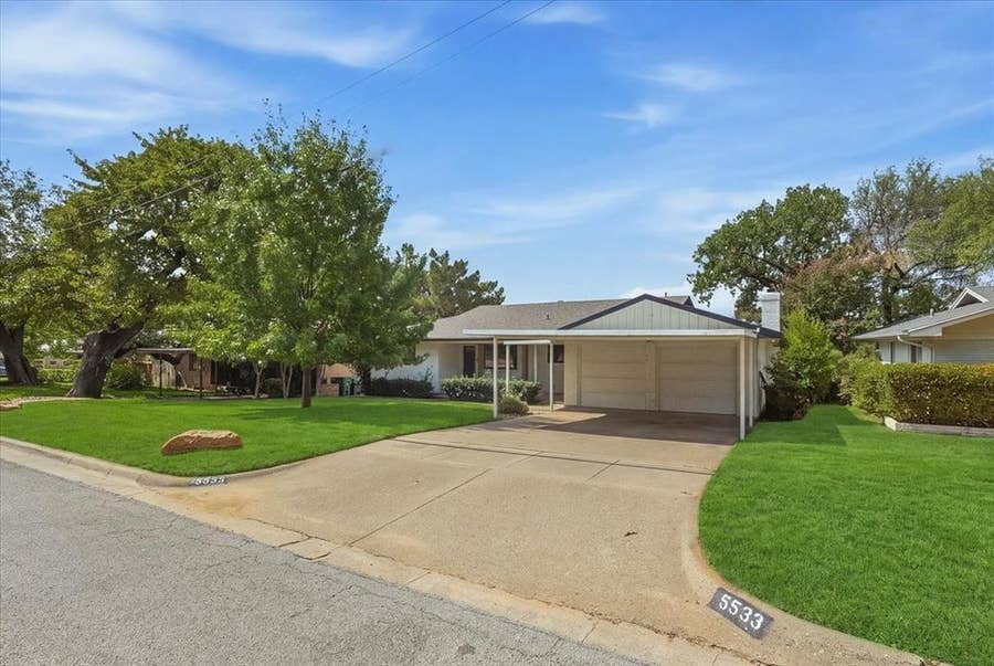 Property photo for 5533 Sam Calloway Road, Fort Worth, TX