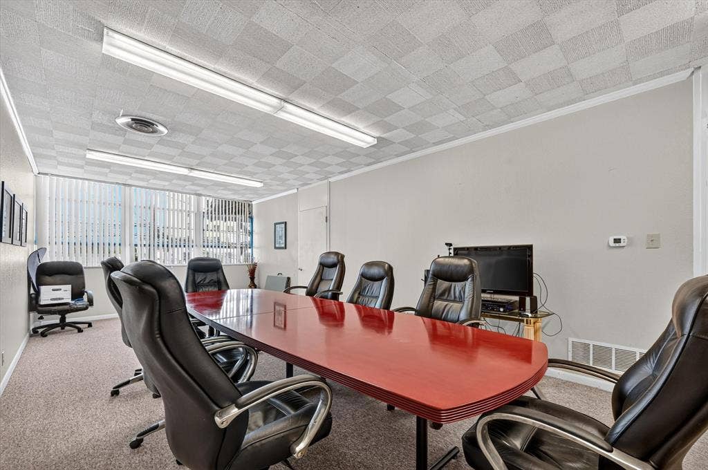 329 Centre Street, Dallas, TX 75208 329 Centre Street, Dallas, TX 75208