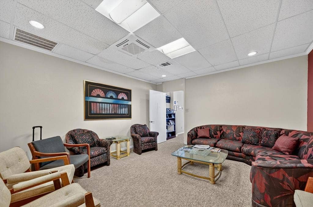 329 Centre Street, Dallas, TX 75208 329 Centre Street, Dallas, TX 75208