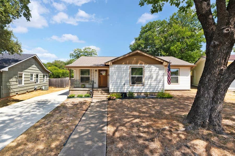 Property photo for 801 N 44th Street, Waco, TX