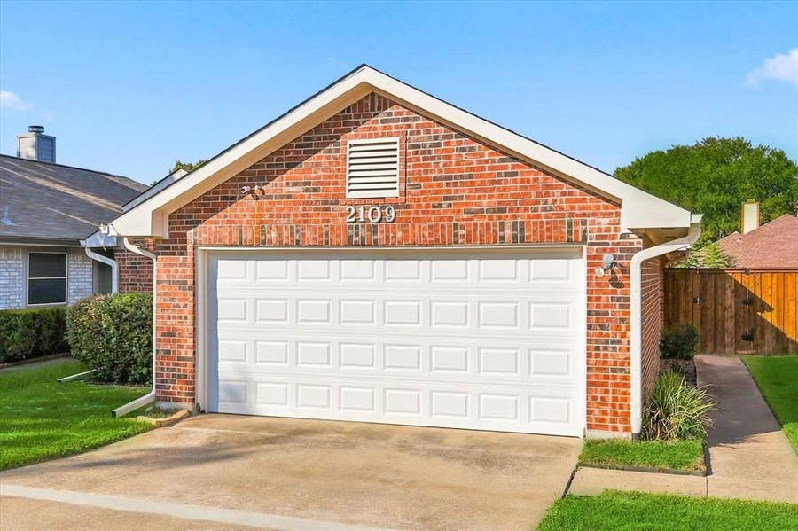 Property photo for 2109 Glen Heights Drive, Garland, TX