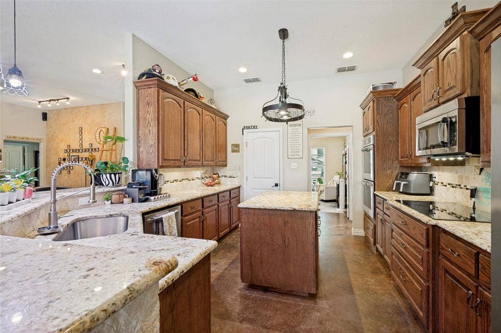 30971 Fm 85, Kemp, TX 75143 30971 Fm 85, Kemp, TX 75143