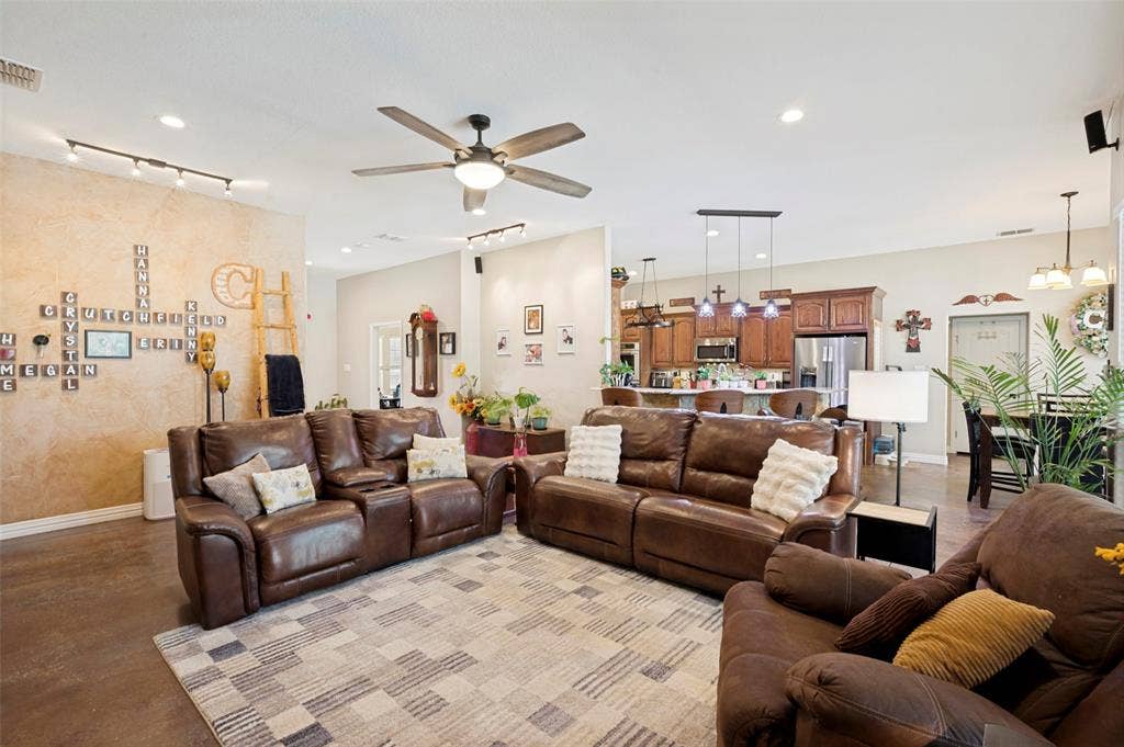 30971 Fm 85, Kemp, TX 75143 30971 Fm 85, Kemp, TX 75143