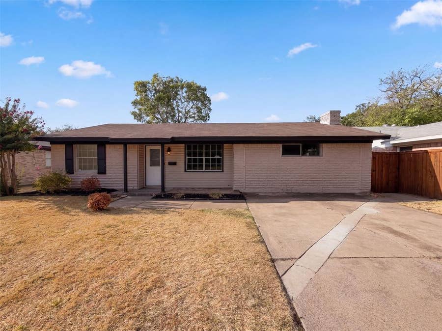 Property photo for 8540 Foxwood Lane, Dallas, TX