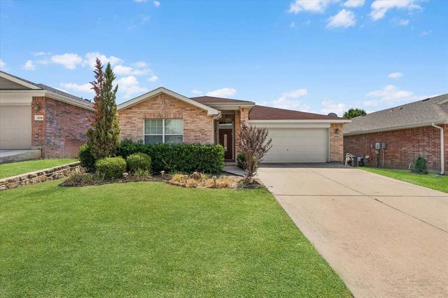Property photo for 3604 Black Ranch Court, Fort Worth, TX